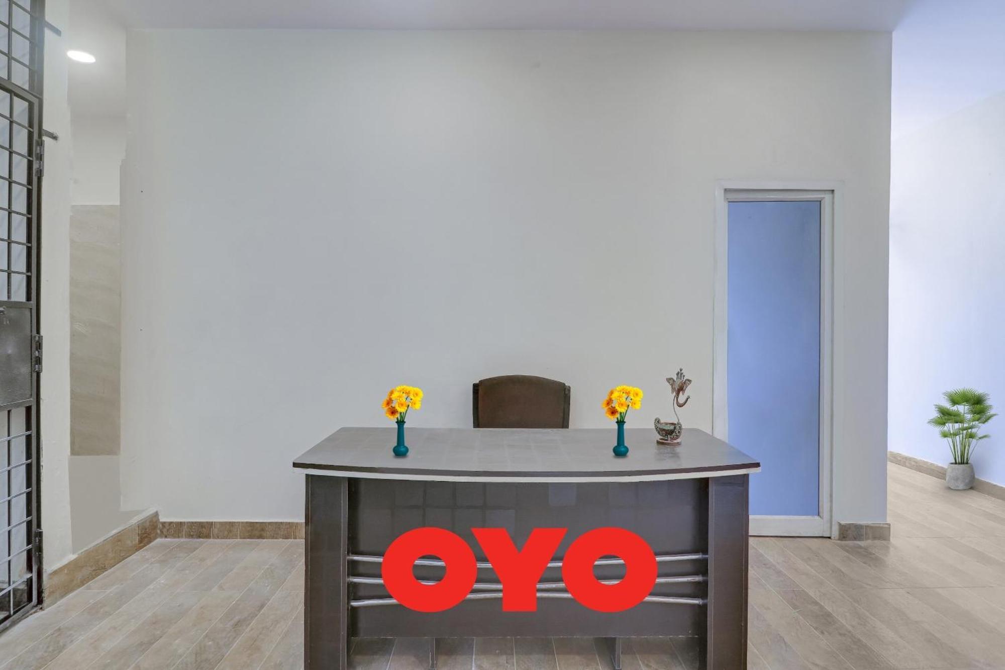 Hotel O Aayush Stay Inn Hyderabad Eksteriør bilde