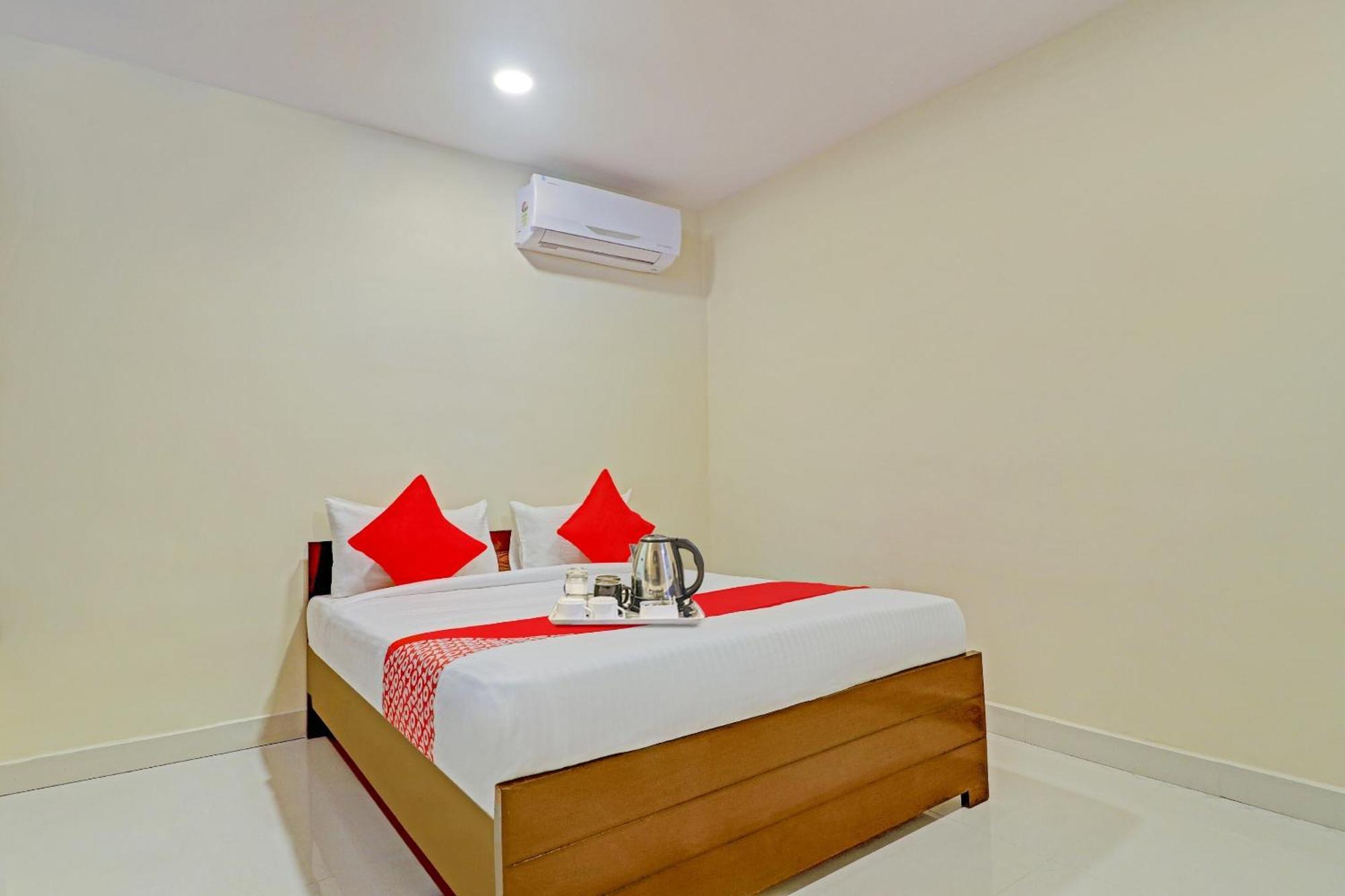 Hotel O Aayush Stay Inn Hyderabad Eksteriør bilde