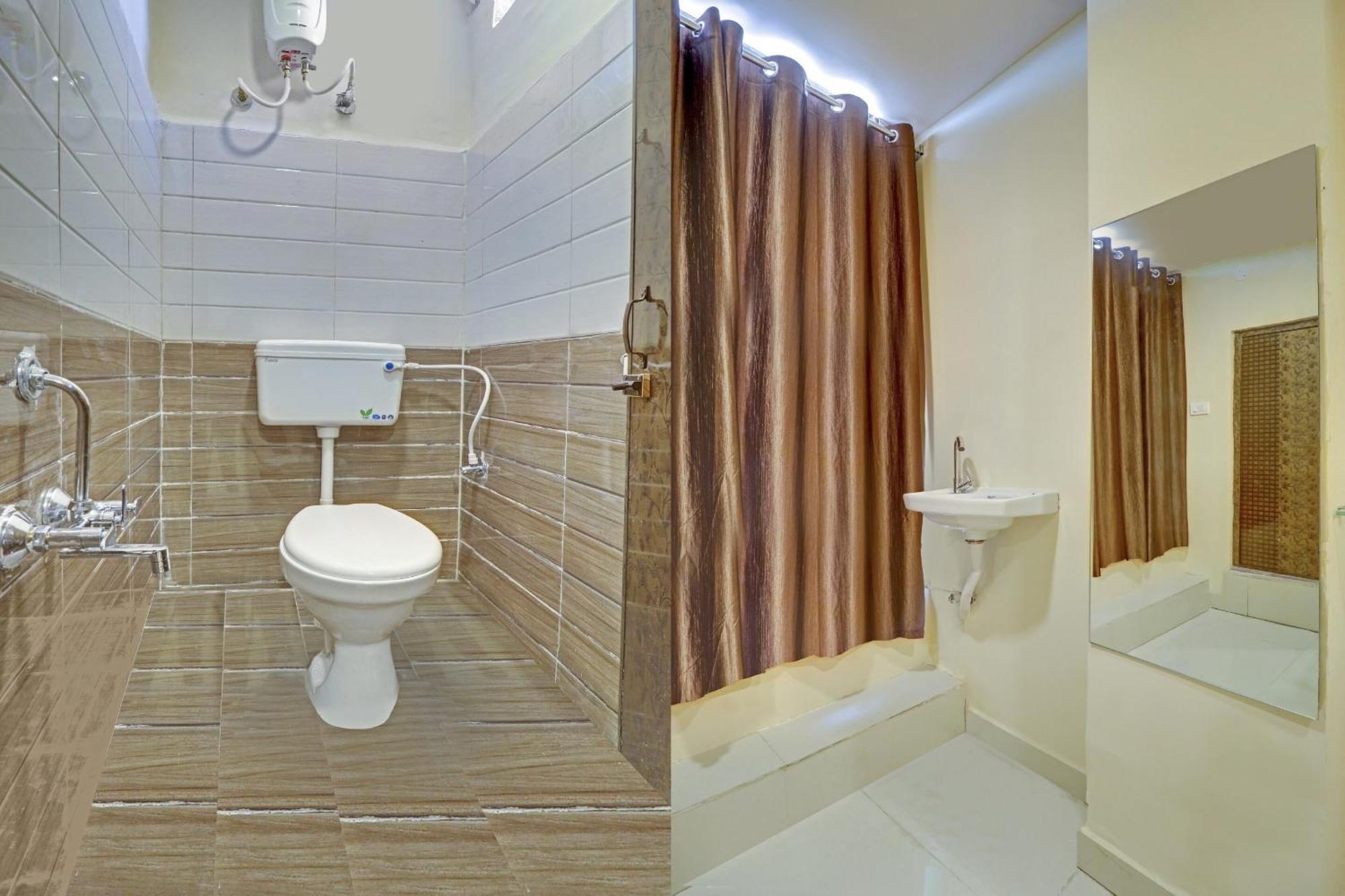 Hotel O Aayush Stay Inn Hyderabad Eksteriør bilde